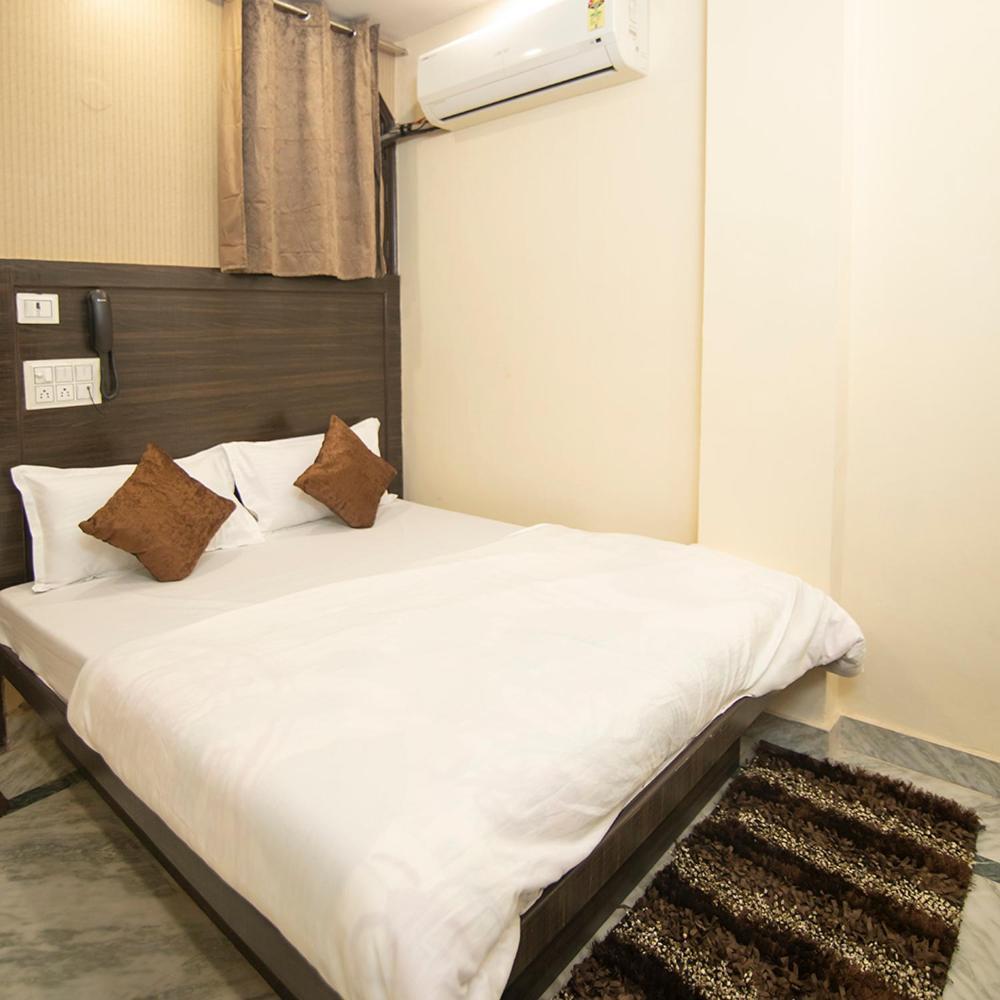 Deluxe Room Non-View